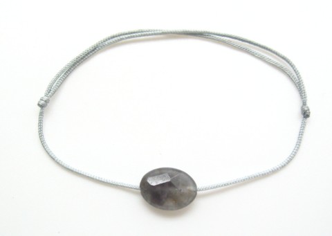 Bracelet cordon pierre semi-précieuse solitaire