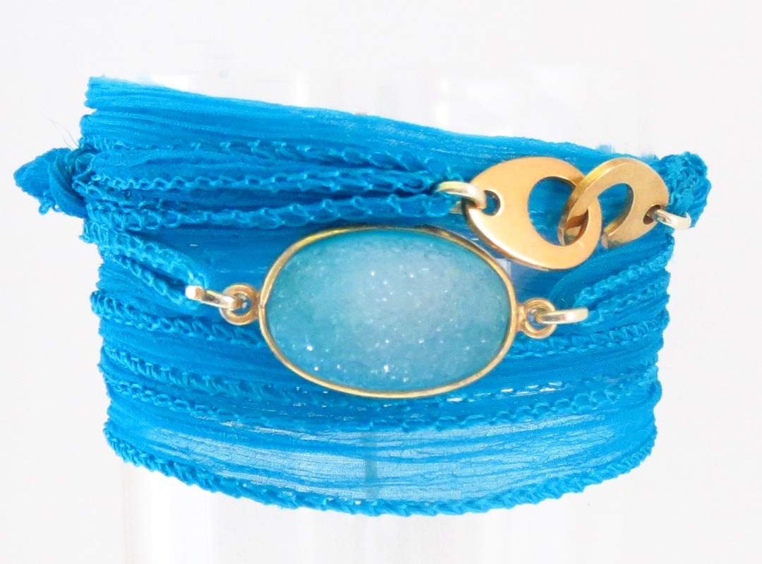 Bracelet en soie Gemma et quartz druse turquoise