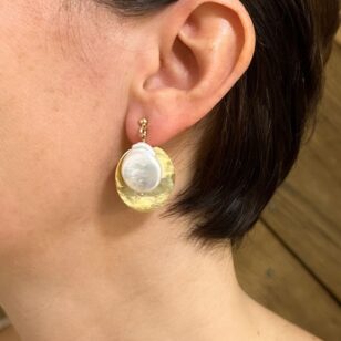 Boucles d'oreilles Clothilde pastille et perle d'eau douce