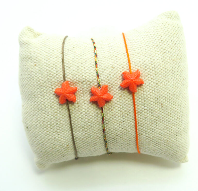 etoile-de-mer-resine-orange-cordon-beige-multi-orange
