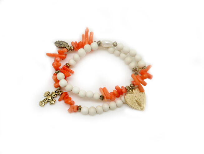Bracelet élastique corail bambou orange et bois blanc Maddalena