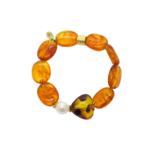 Bracelet Gabrielle perles ambre et cœur léopard