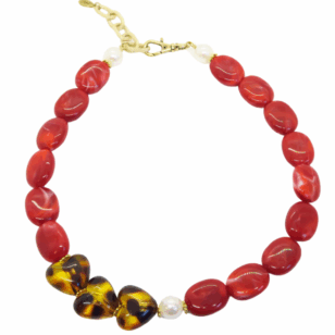 Ras de cou Gabrielle perles rouges et cœurs léopard